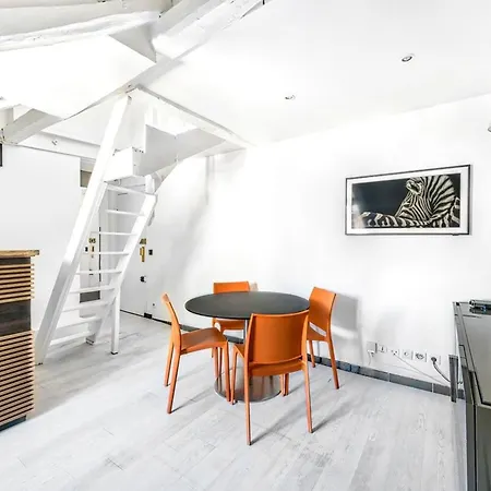 Montparnasse - La Gaite 1bdr - B'your