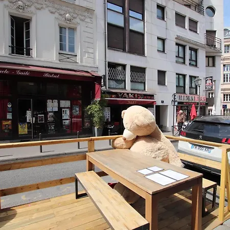 De La Gaîté , Montparnasse Paris
